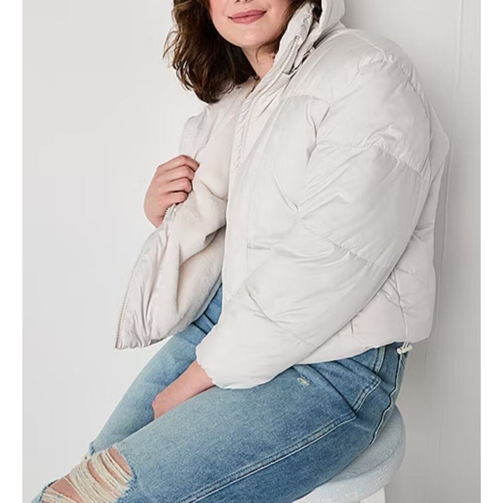 Arizona Heavyweight Womens Juniors Puffer Jacket in White Sand, Sz M -- NWT